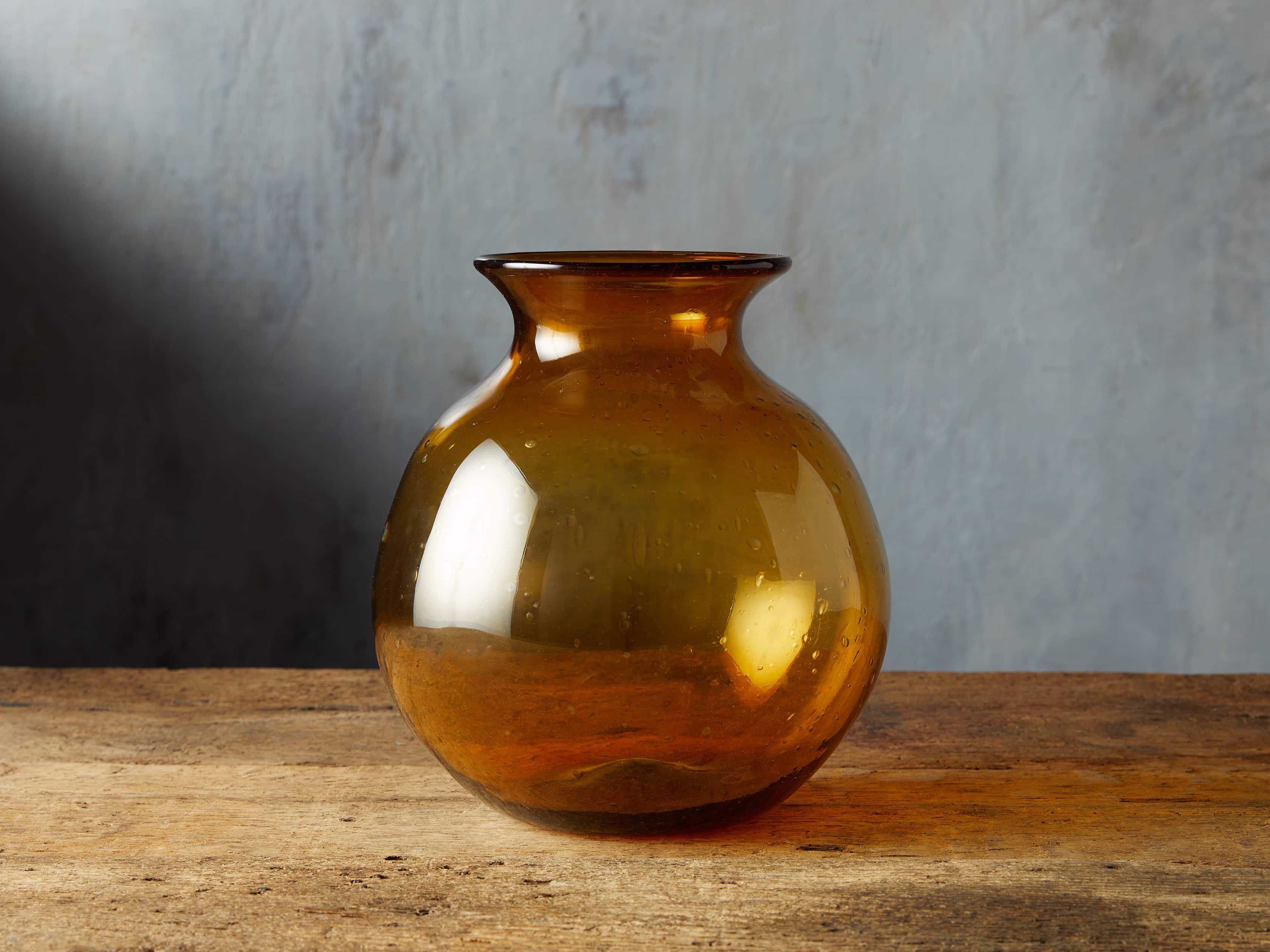 Colima Amber Round Vase | Arhaus