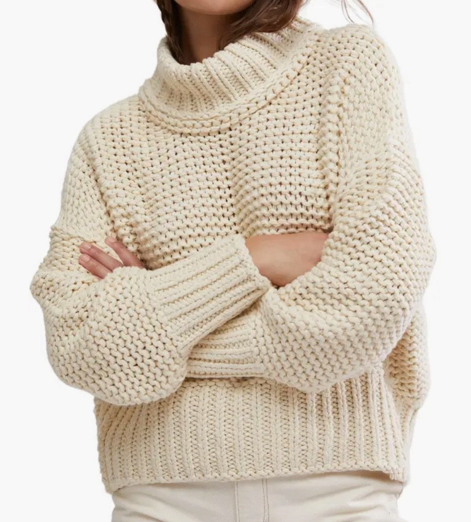 How cute is this chunky knit sweater! Currently on sale! 

#LTKFindsUnder100