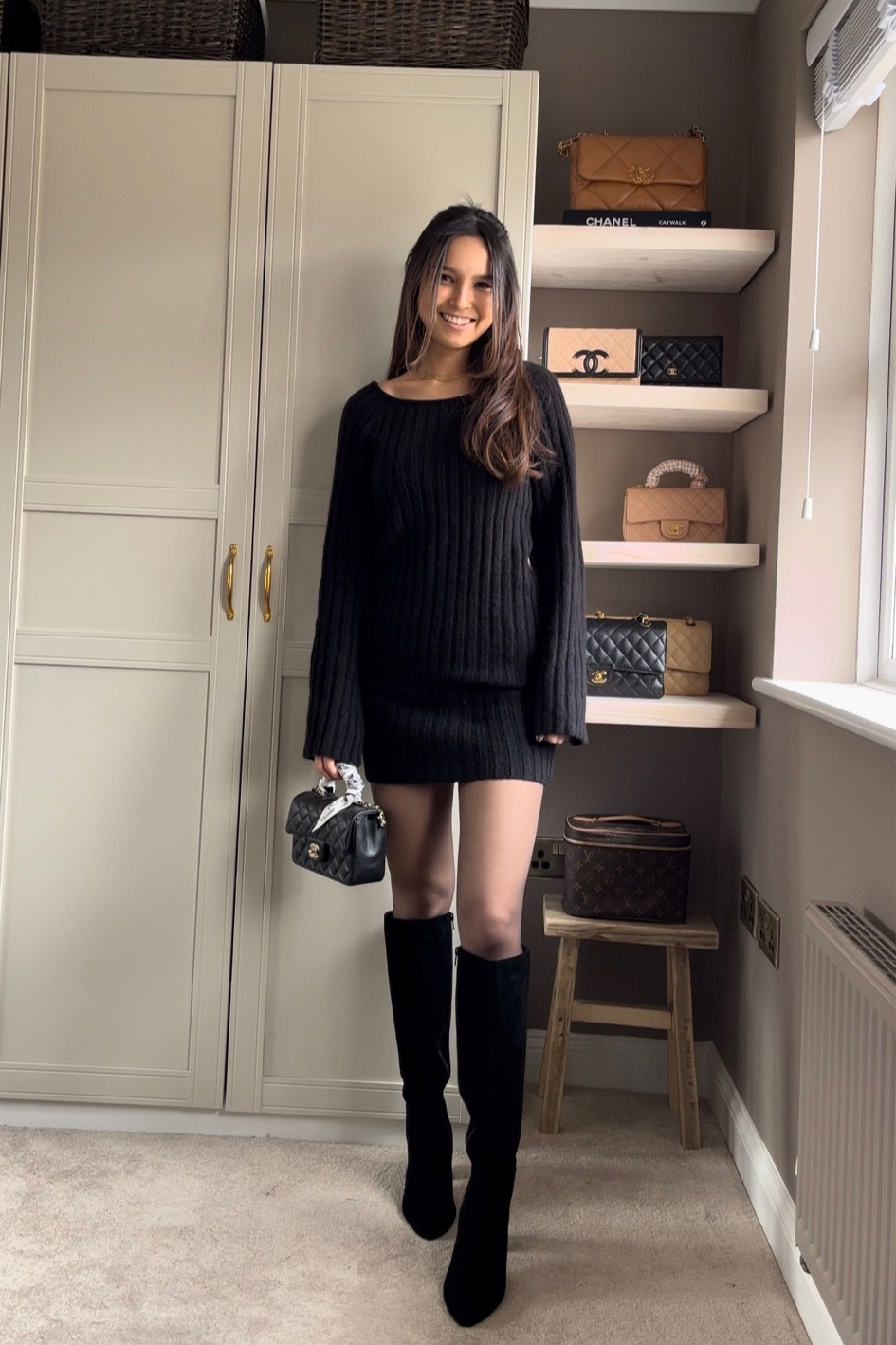 Finally found a short knit dress to add to my capsule wardrobe! 

I’m OBSESSED. It’s soft, the perfect length and it has the cutest flared sleeves that just make it! 🥰

Tagged below if you’re also looking - and it comes in cream and beige too🤤

#LTKstyletip #LTKFind #LTKsalealert