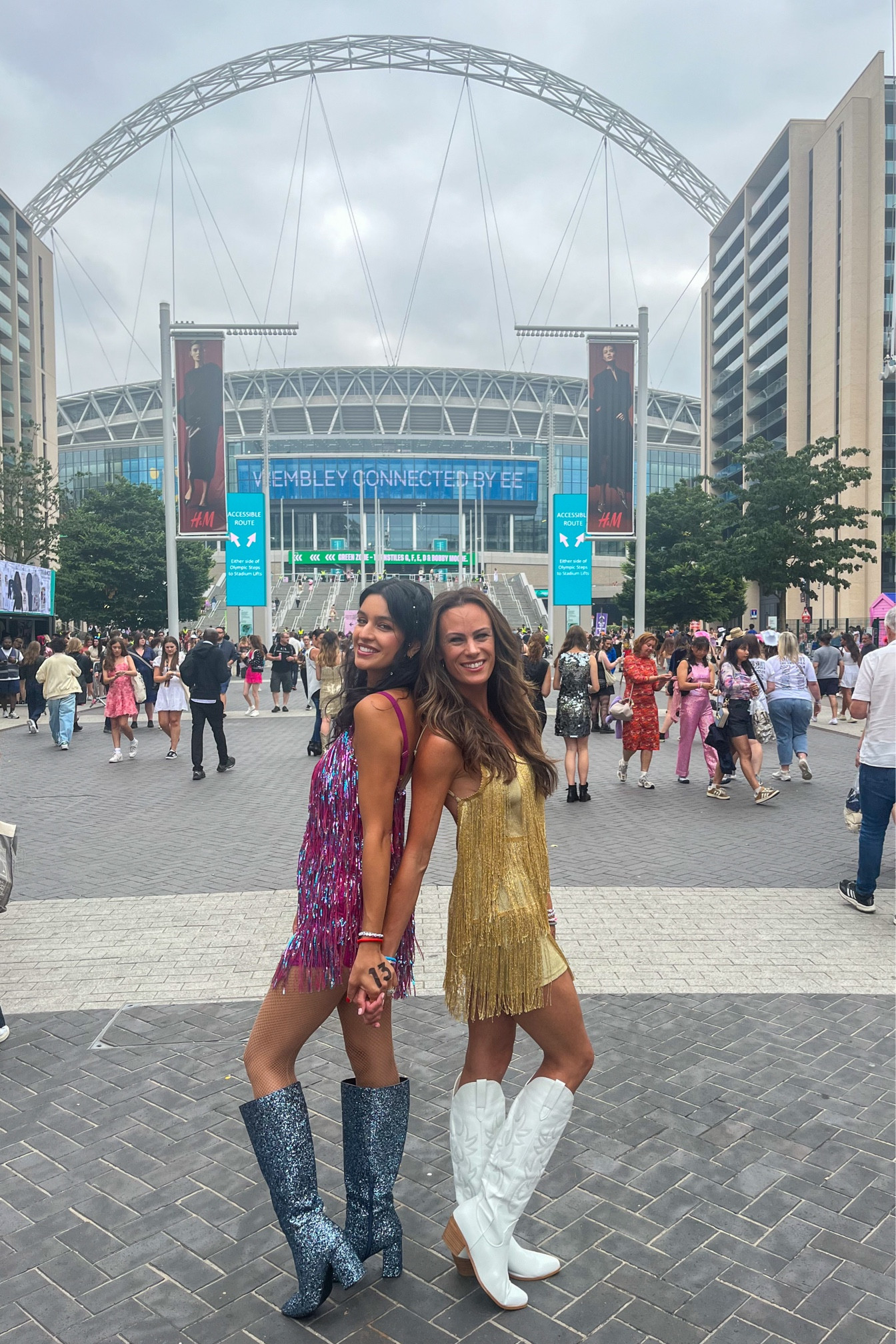 Era’s tour fits #taylorswift #eras #erastour 

#LTKTravel #LTKStyleTip