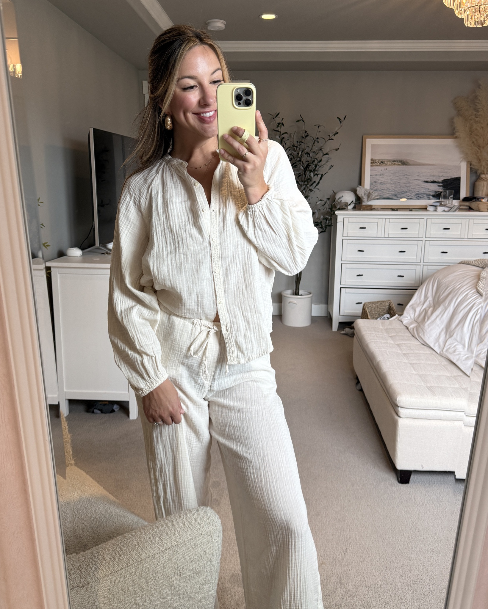 @Target killed it with this set 😍 it looks so expensive and is the perfect set to pack for your next summer vacay! Runs true to size! 

#target #loopycase #matchingset #targetclothing #targetnewarrivals #resort #resortwear #travel #beach #beachvacation #packing 

#LTKTravel #LTKootd #LTKmomlife