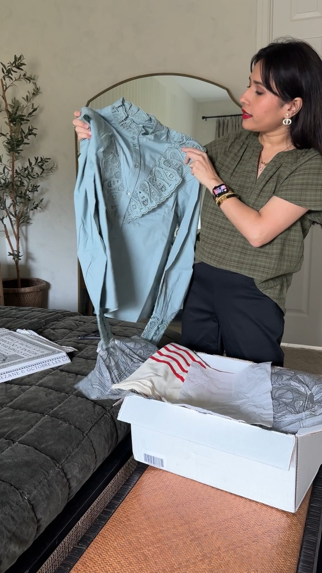 Another sezane fall outfit haul and unboxing! Got a few tops perfect for going out and can be dressed down. Got the cutest Mary Jane sling backs in patent leather. Everything is true to size! 

#LTKstyletip #LTKworkwear #LTKSeasonal