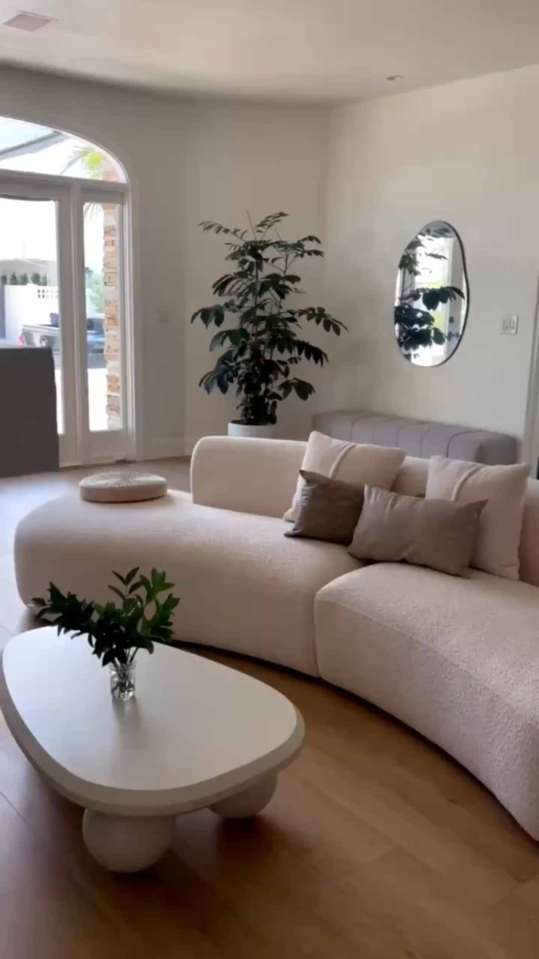 ✨ Shop Designer Inspired Organic Modern Living Room Furniture at Affordable Price Tags ✨ 

This gorgeous, neutral living room is the definition of Organic Modern home decor, and the stunning white Acanva curved couch is the statement piece that completes the space 😍  

Give your space a modern refresh with cool, sleek living room furniture! ⬇ 

.
.
.
#modernsofa #modernfurniture #affordablehomedecor #organicmoderndecor #organicmodern #scandichome #scandistyle #nordic #curvedsofa 
spring home decor
neutral aesthetic 
white modern living room
spring living room refresh
white boucle sofa

#springrefresh 

#LTKSpringSale #LTKHome #LTKSaleAlert