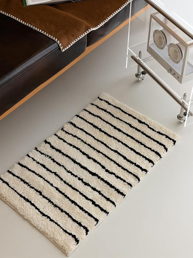 WENSHUO Classic Black&Cream Stripe Area Rug,Warm and Elegant Bathroom mats,Microfiber Absorbent N... | Amazon (US)