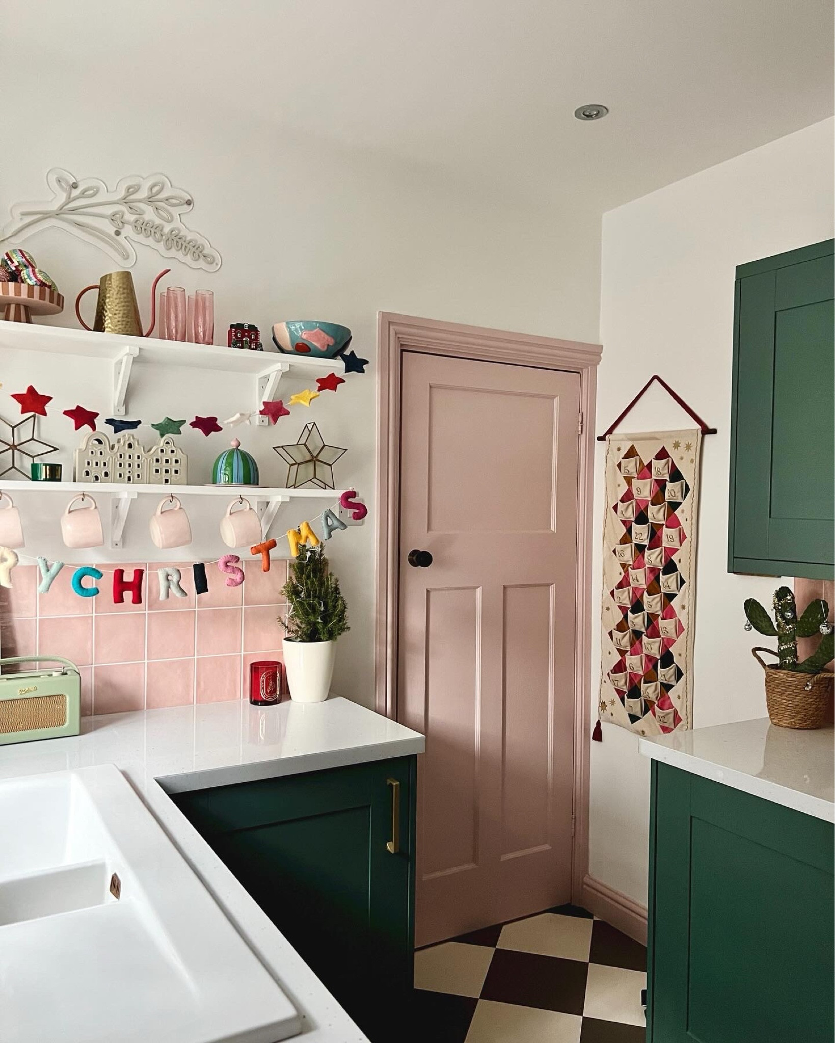 Pink and green festive kitchen 🎄

#LTKeurope #LTKhome #LTKSeasonal