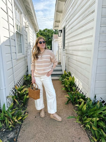 Cozy cotton sweater for spring - yes please! A cold front came through today, and this was the perfect piece to pull out of my closet. And of course, stripes are always a good idea. I can’t wait to take this sweater to Aspen this summer too!

Use my code SANFORDSTANDARD10 to receive 10% off your first @lalignenyc order! Plus, you can add your monogram to any of their sweaters!!

#LaLigneNYC #withlabande

Wearing a medium for an oversized fit but could’ve done a small as well. 