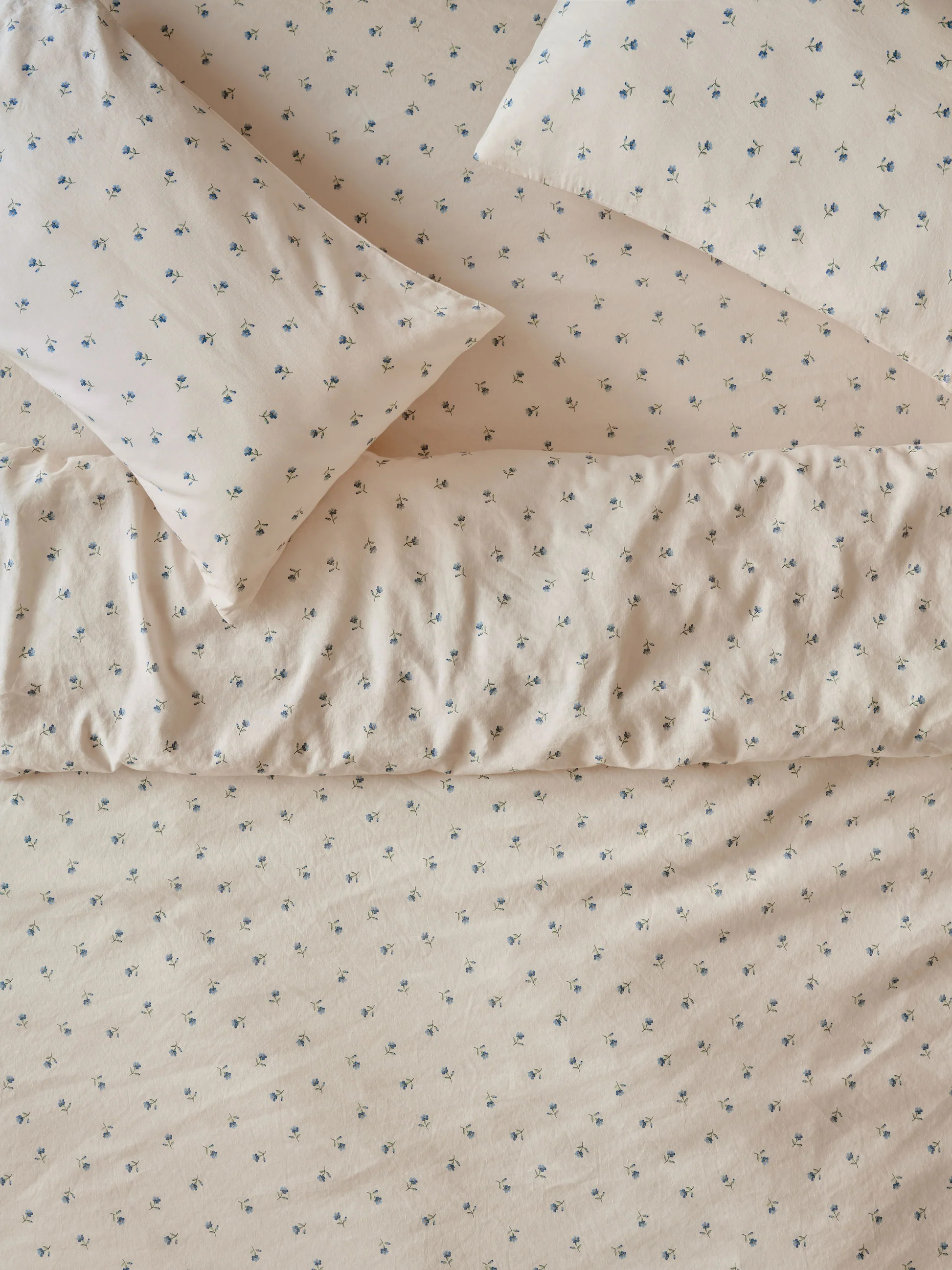 Dusk Blue Posy Bud Linen Blend Duvet Cover | Piglet