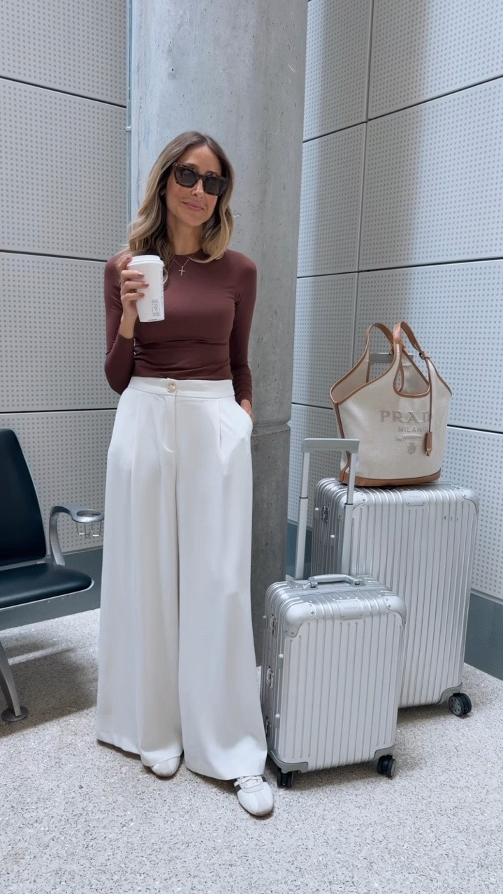 Airport outfit that I love so much! Elegant, stylish, and comfortable.
Fits true to size and I’m wearing size small
Travel outfit

#LTKTravel #LTKTall #LTKootd