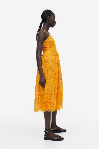 V-neck Lace Dress | H&M (US + CA)