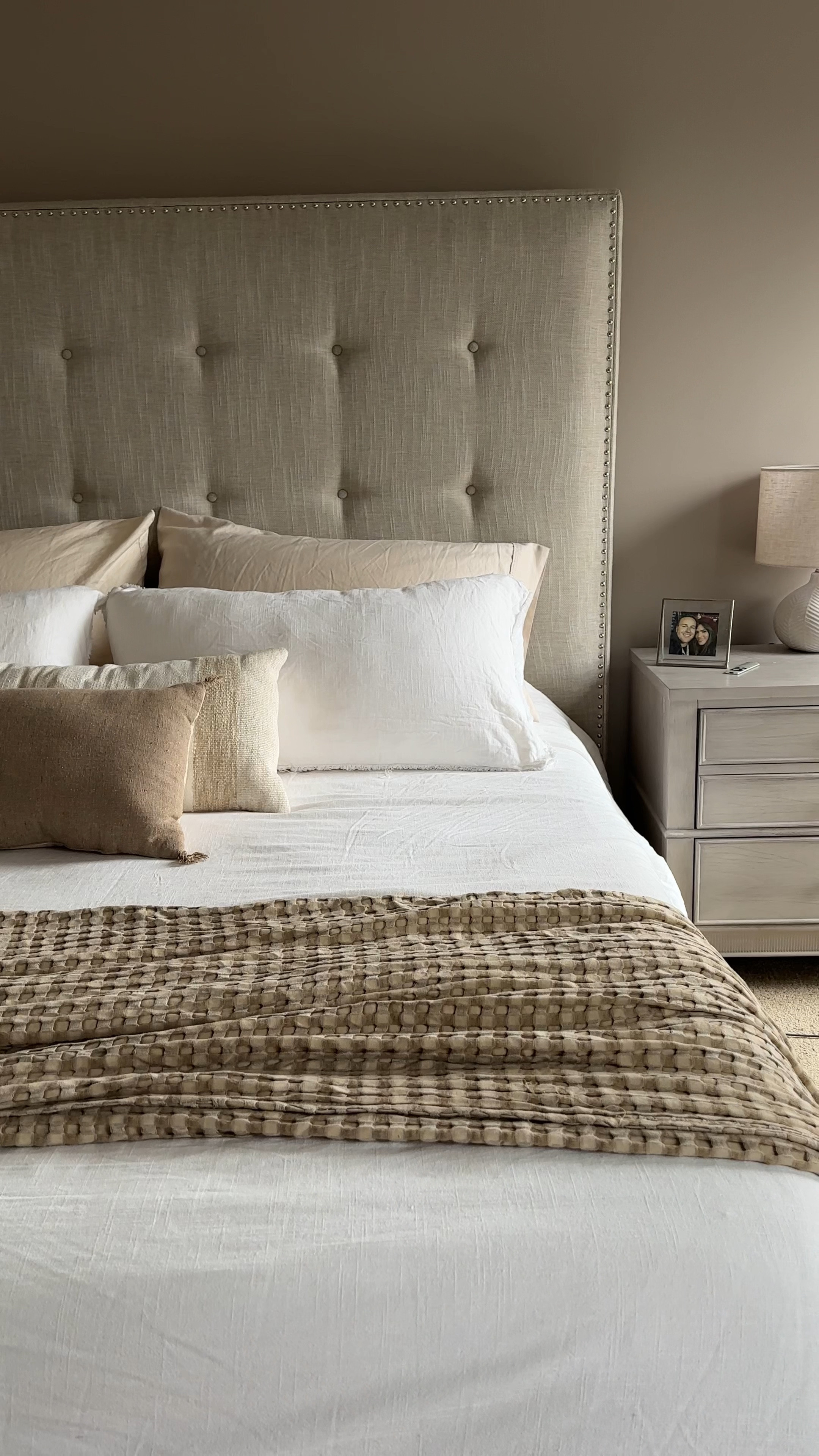 My neutral bedroom! love the textures and the throw blanket. Obsessed with my room! 

#LTKSaleAlert #LTKHome #LTKStyleTip