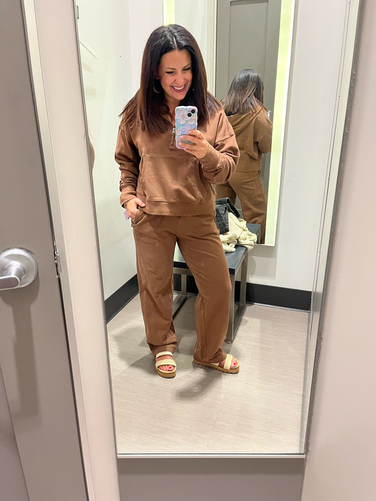 Nothing like last minute shopping before an early trip! This cozy set is going to be my travel outfit this weekend. I’ll be wearing my favorite New Balance sneakers. I’m wearing small in the top and bottom. 

Two piece set
Target style
Petite stylee

#LTKTravel #LTKOver40 #LTKFindsUnder50