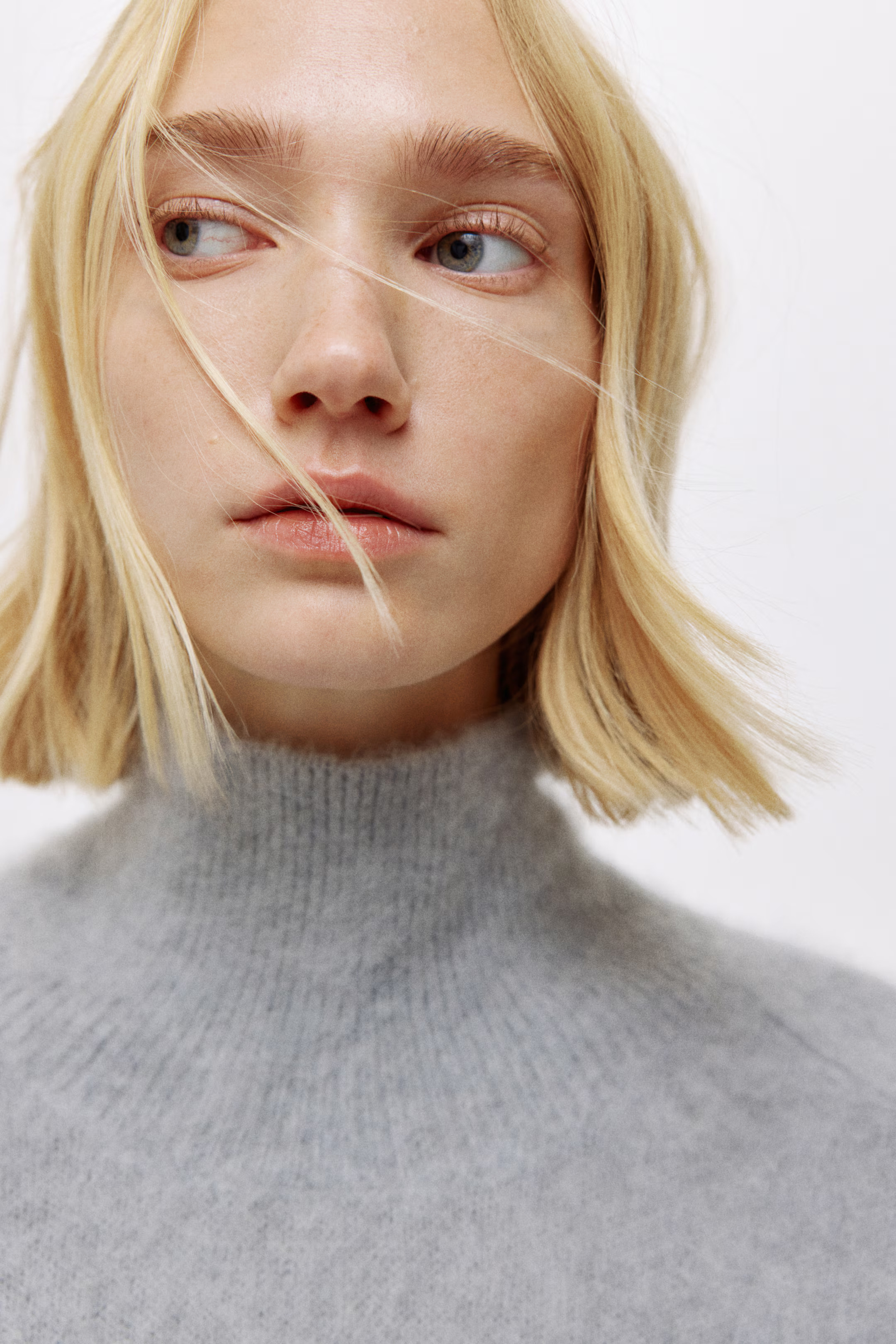 Mohair-Blend Mock Turtleneck Sweater | H&M (US + CA)