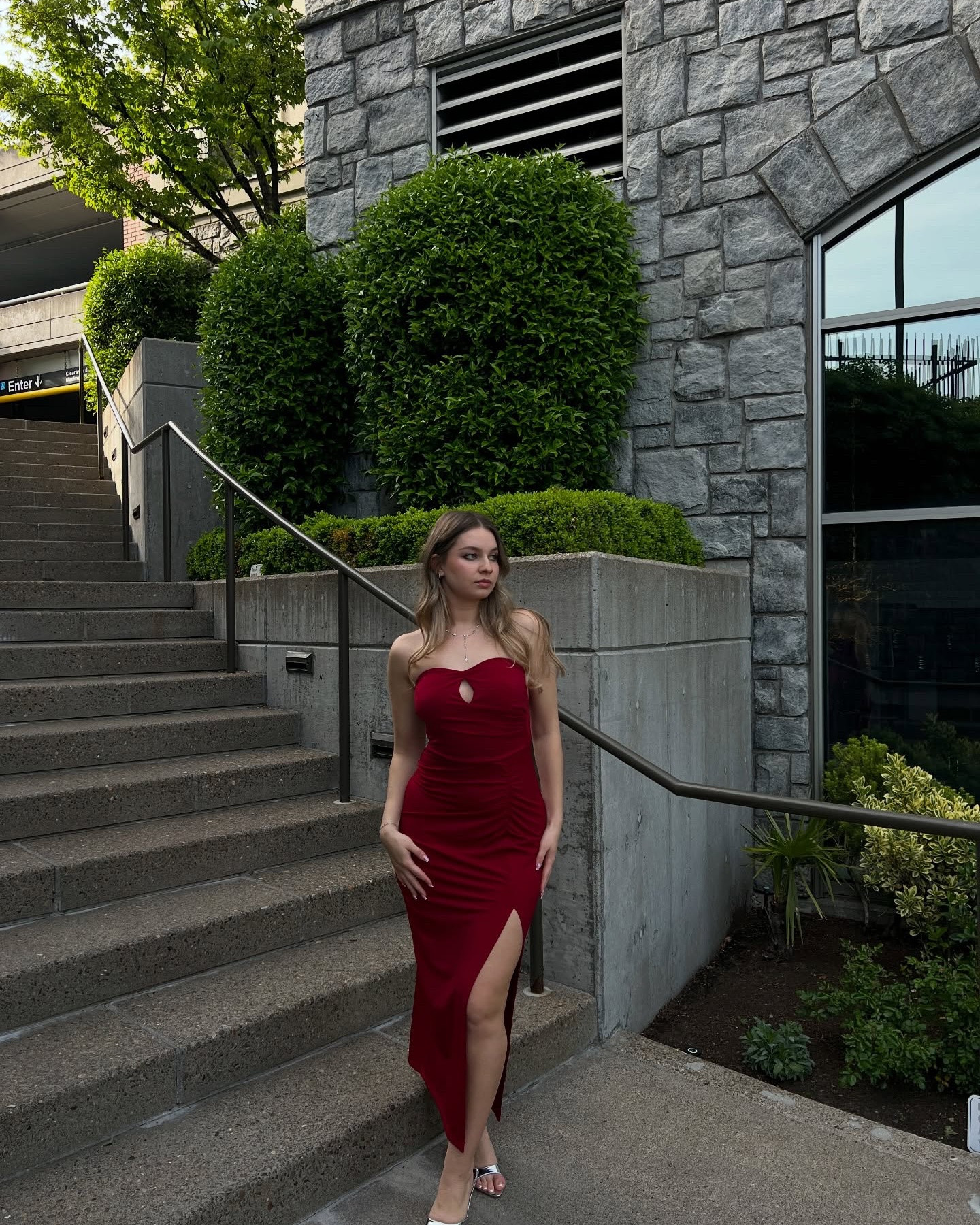 We need to talk ♥️ 

#veramorelle #winedress  #cocktaildresses

#LTKootd #LTKgrwm #LTKselfcare