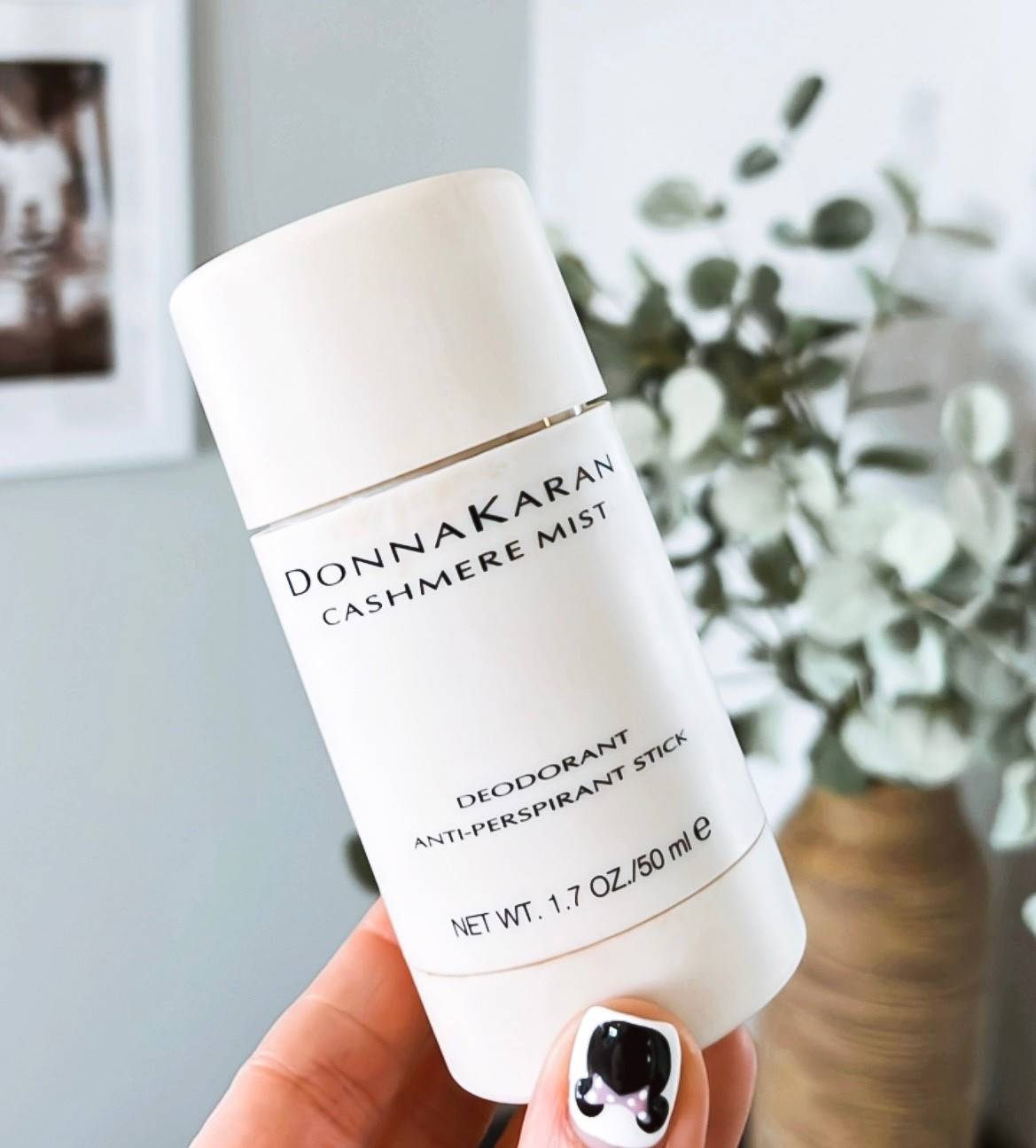 The best deodorant that has never let me down 🤭 on SALE! It’s the only one I’ll wear
SALE + free shipping 👏 

#LTKStyleTip #LTKBeauty #LTKSaleAlert