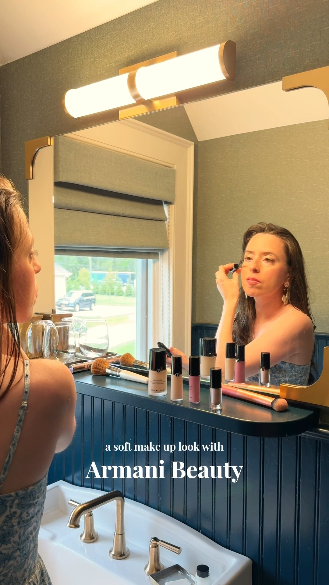 soft natural make up look!

foundation in shade 2
concealer shade 3
cheek tint in 62
eye shadow 11 or 9 

#LTKBeauty