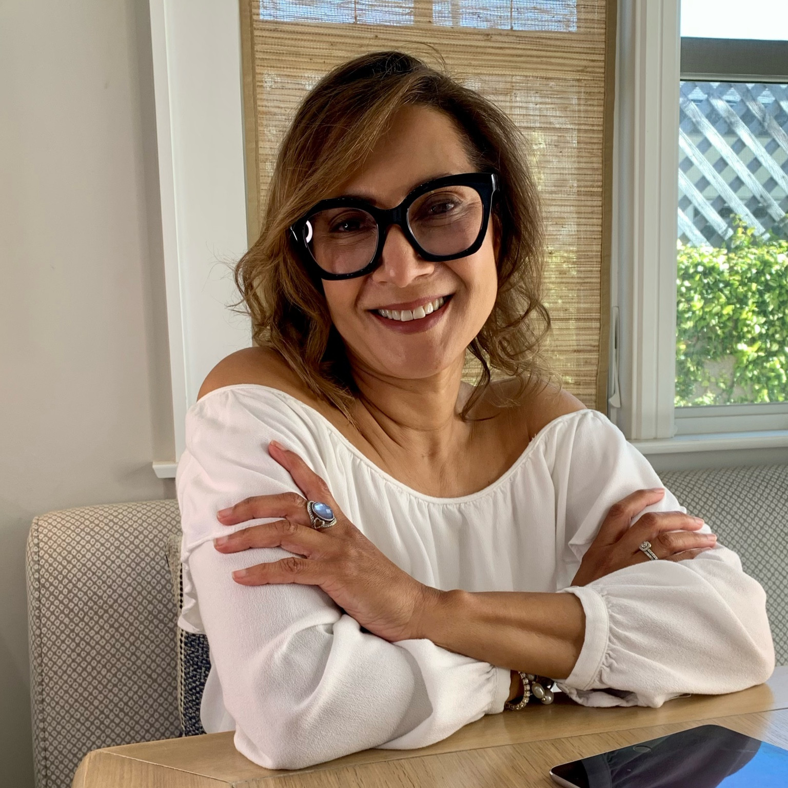 Amazon Finds! Eyewear can be trendy no matter what your age! Check out these chunky blue light blocking readers I found on Amazon. Flattering on every face shape, and three colors so 

#LTKSeasonal #LTKBeauty #LTKOver40