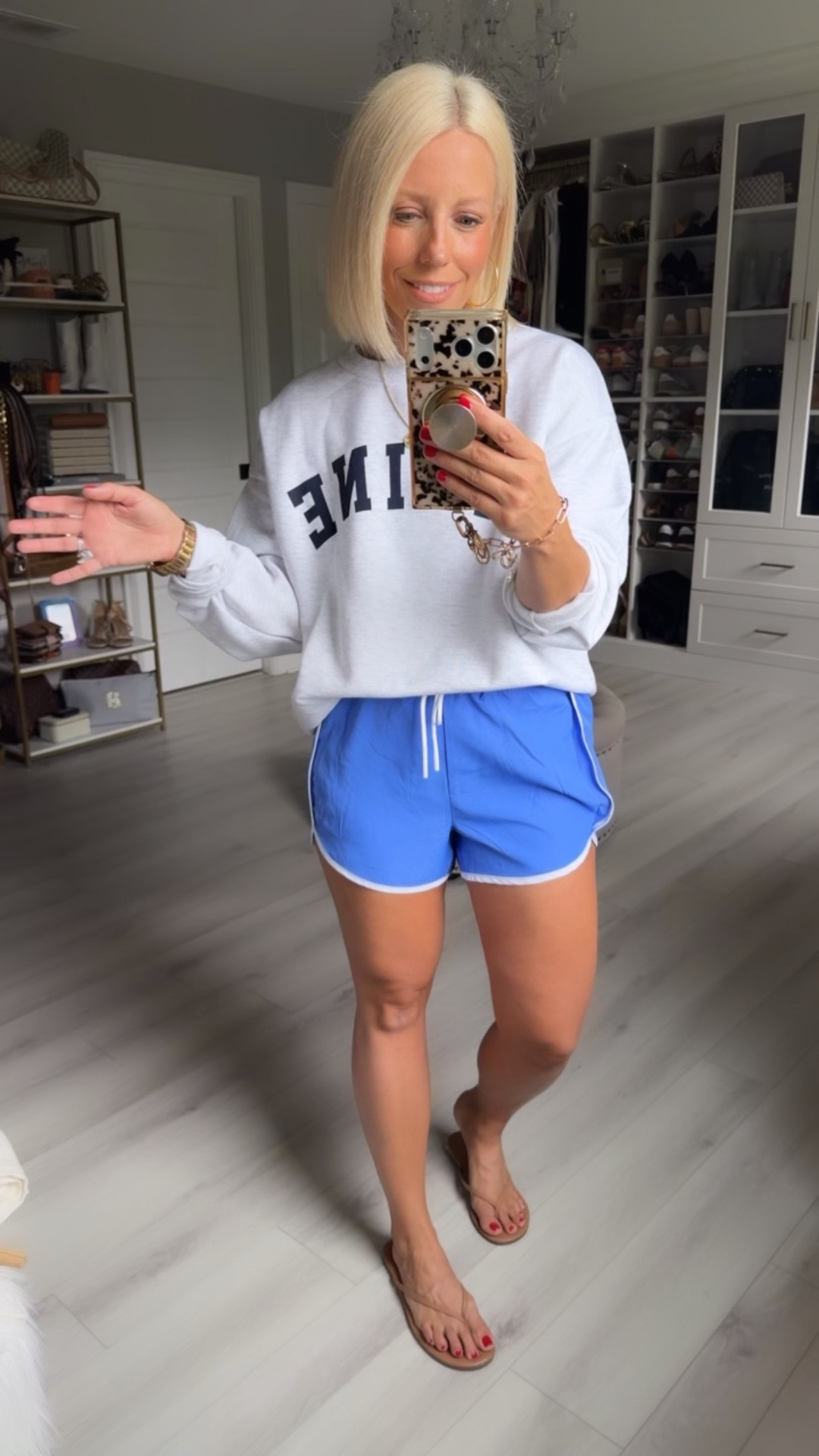 Shorts small
Top medium for extra roomy fit!

#LTKSaleAlert #LTKootd #LTKmomlife