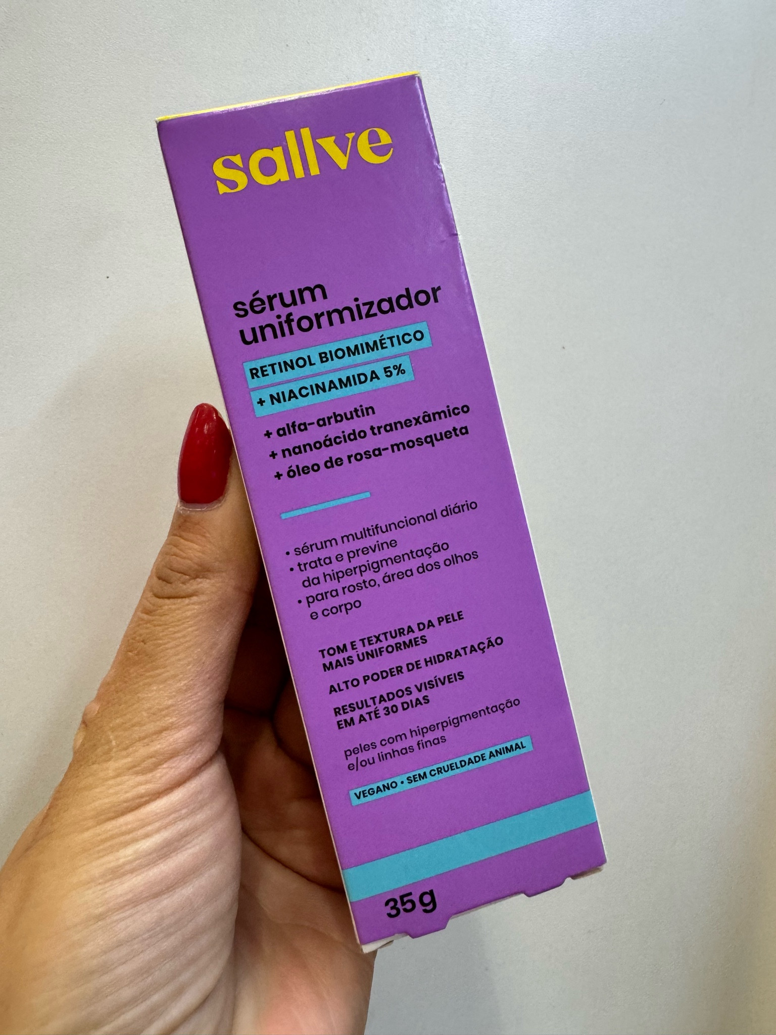 Livre de Manchas. 
É um serum de uso diário que comprovadamente:
🍭uniformiza o tom, reduzindo as marcas da pele
🍭testado em pele sensível
🍭uniformiza textura, melhorando linhas finas
🍭tem alto poder de hidratação
🍭aumenta a luminosidade
Não sofra com a hiperpigmentação, invista na Sallve.

#LTKbrasil #LTKwinter #LTKbeauty