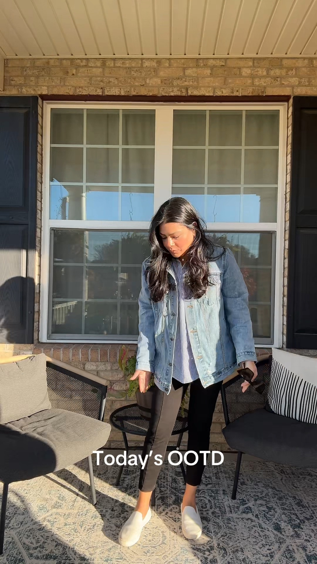 Perfect fall outfit with my favorite oversized denim jacket

#LTKOver40 #LTKSeasonal