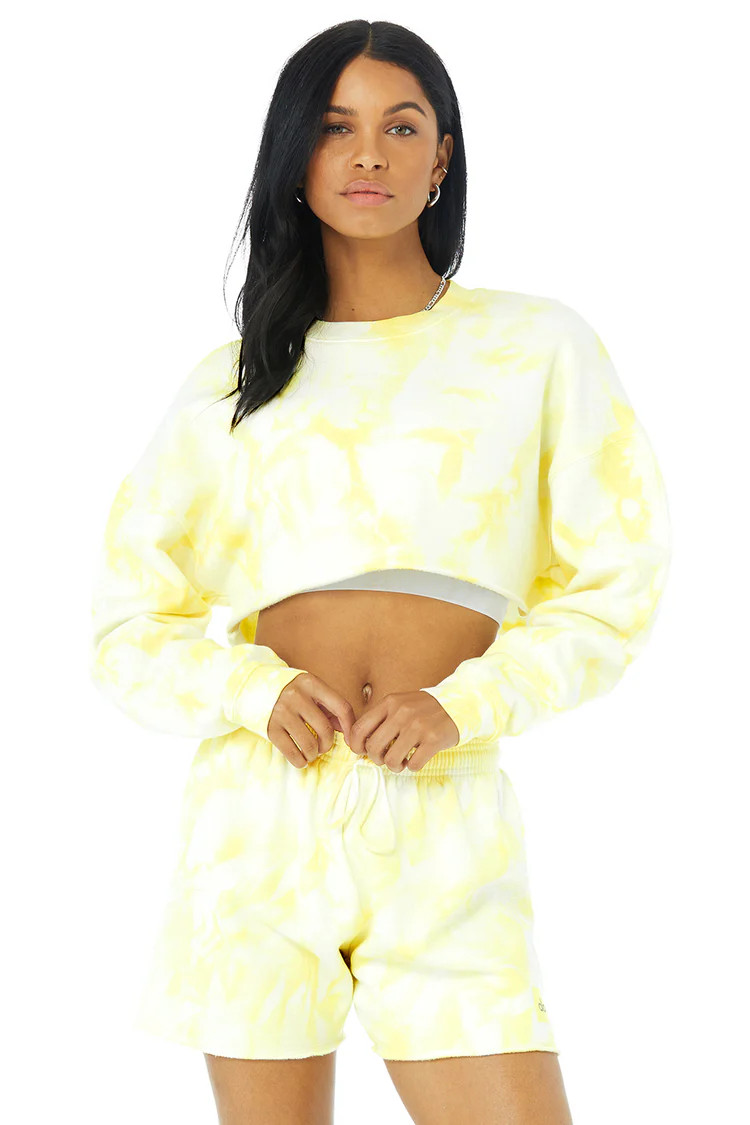 Tie-Dye Extreme Crop Crew Neck - Buttercup/White Tie-Dye | Alo Yoga