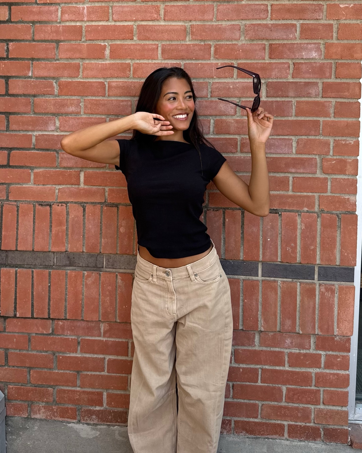 Simple everyday fit🕶️

#LTKPetite #LTKStyleTip