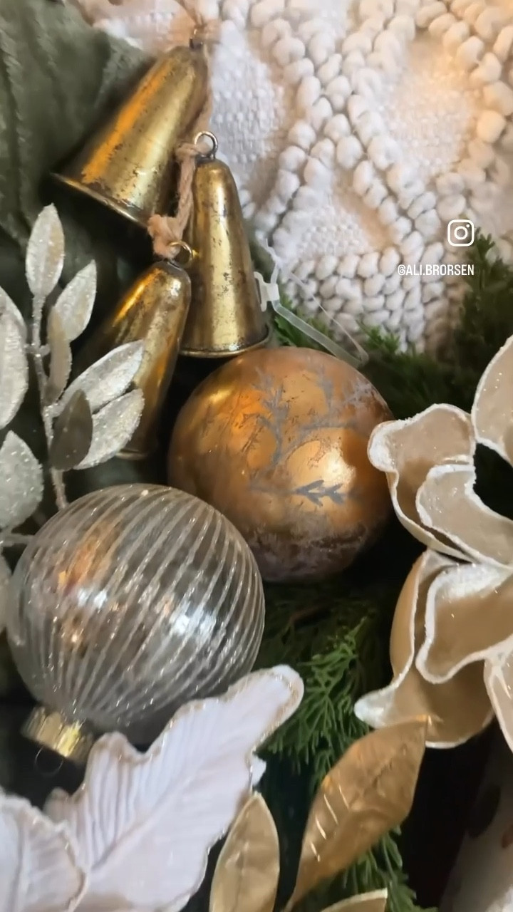Christmas tree decor shopping has officially begun!!! I’m so ready for November 1, so I can start designing a new Christmas tree. Here are a few of the pretties I have picked out to use for decoration. 

#christmas #christmasdecor #christmastree #homedecor #homedesign #norfolk

#LTKhome #LTKSeasonal #LTKHoliday
