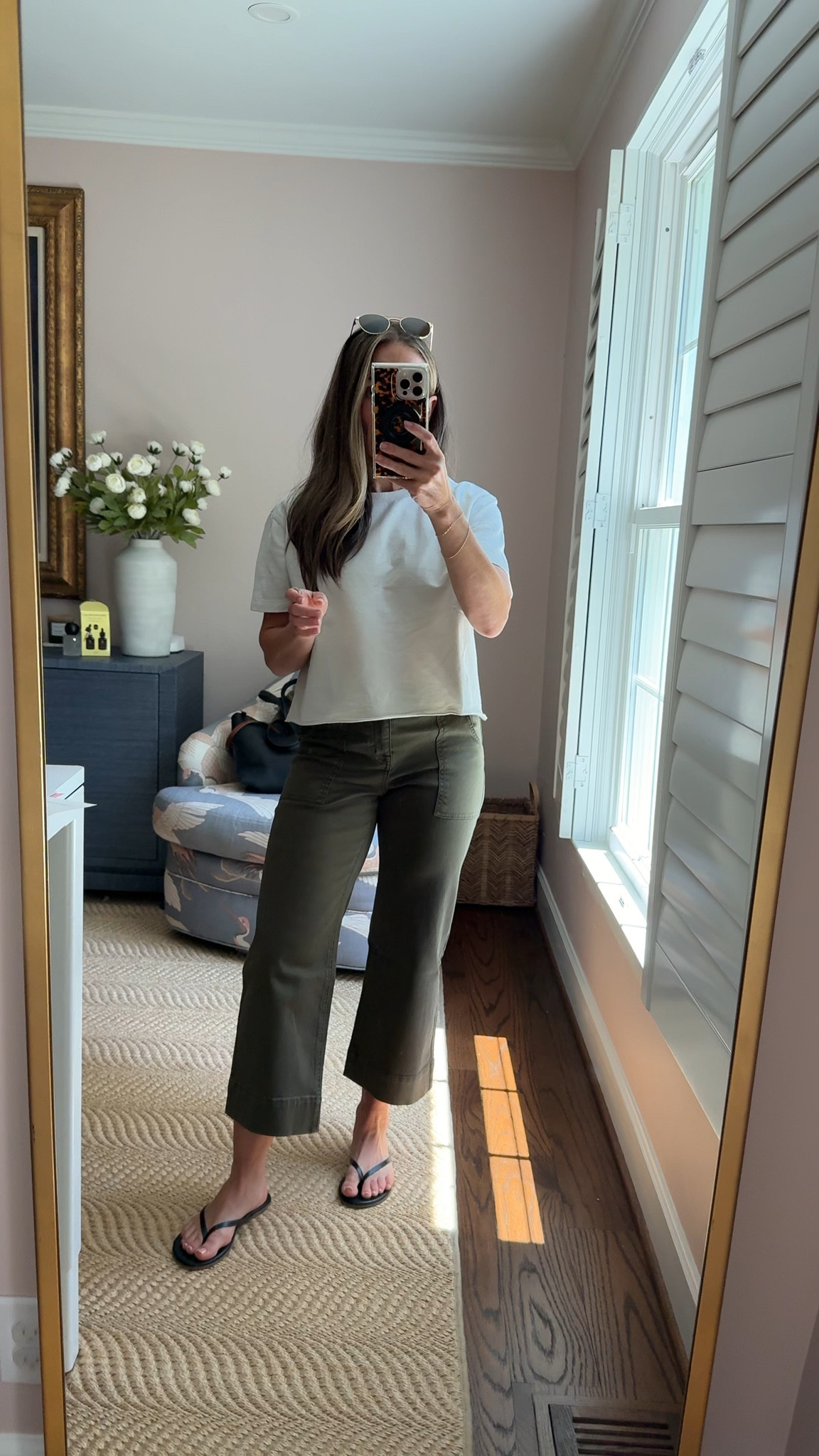 These pants are so flattering and short girl approved.

#LTKPetite #LTKOver40 #LTKootd