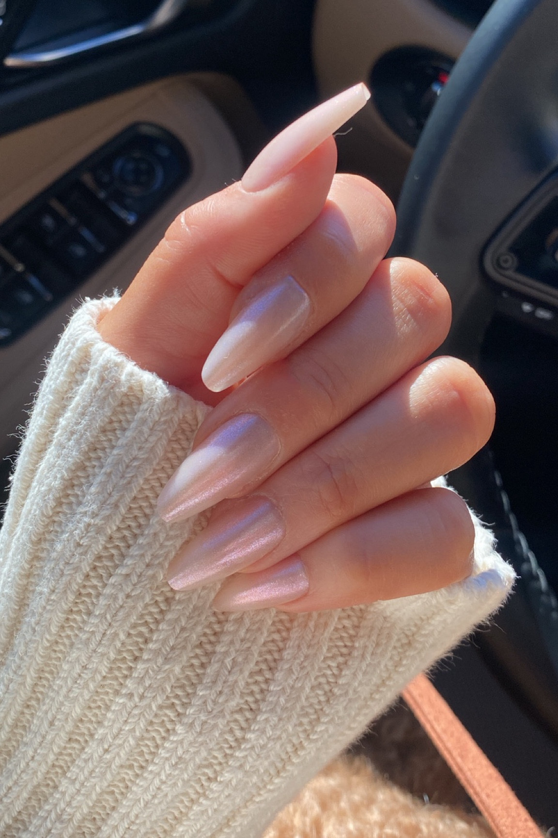 Holiday nails Inspo 

#LTKGiftGuide #LTKHoliday #LTKSeasonal