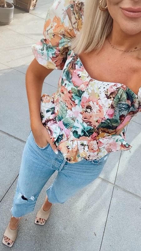 Revolve Spring and Summer Look💗
Levi’s jeans on sale for under $100 - wearing a 28
Floral blouse worth the $$$
Heels on MAJOR sale

spring fashion, revolve fashion, levi’s denim, floral blouse, spring outfit, revolve spring looks


#LTKunder100 #LTKsalealert #LTKstyletip