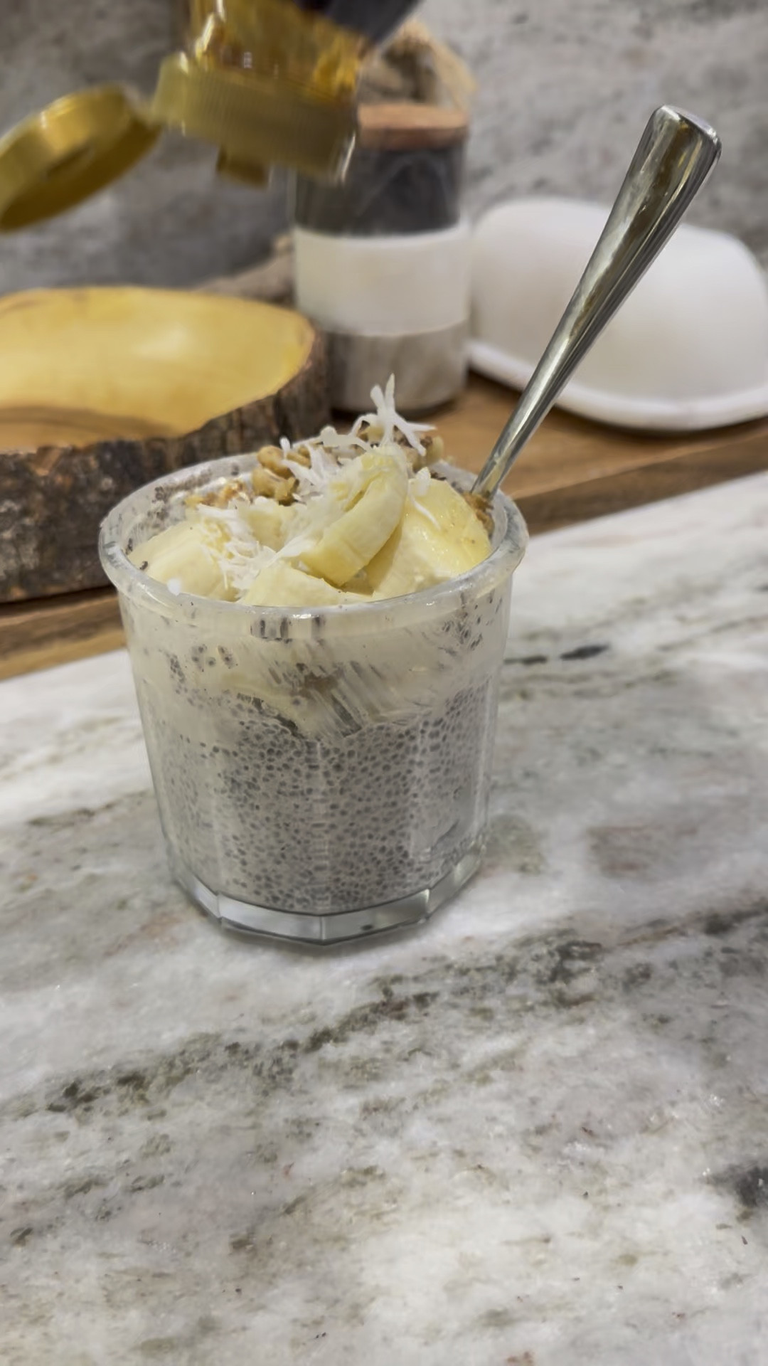 Chia puddings are my jam! I am obsessed with them and so are my kids. 

Theses containers are one of my favorite ones to use for it because it comes with a lid  

#LTKFamily #LTKHome #LTKFitness