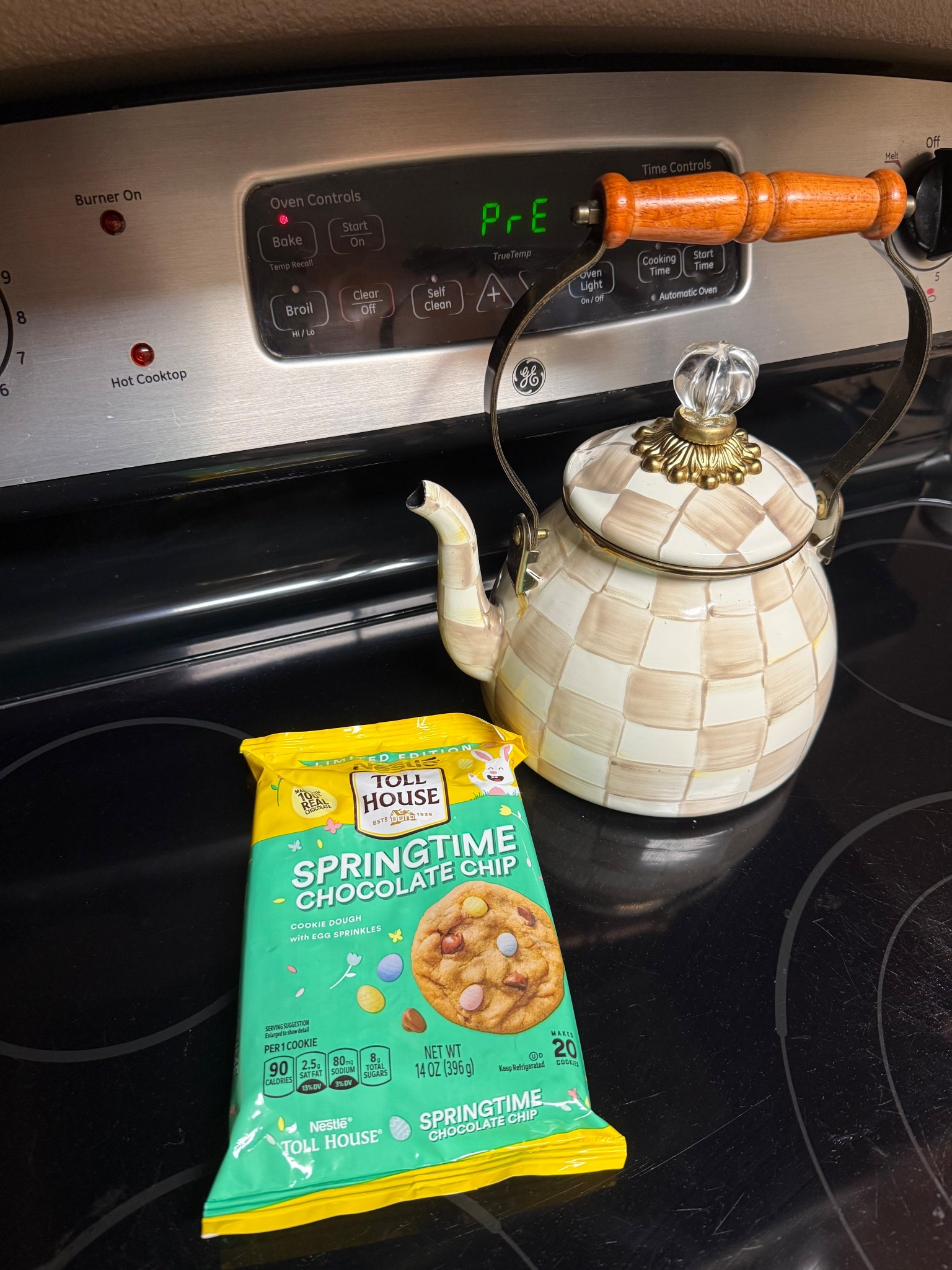 Monday night self care🍪👩🏻‍🍳 it was a hard one so I earned some cookies! 

#LTKfoodie #LTKHome #LTKdayinmylife