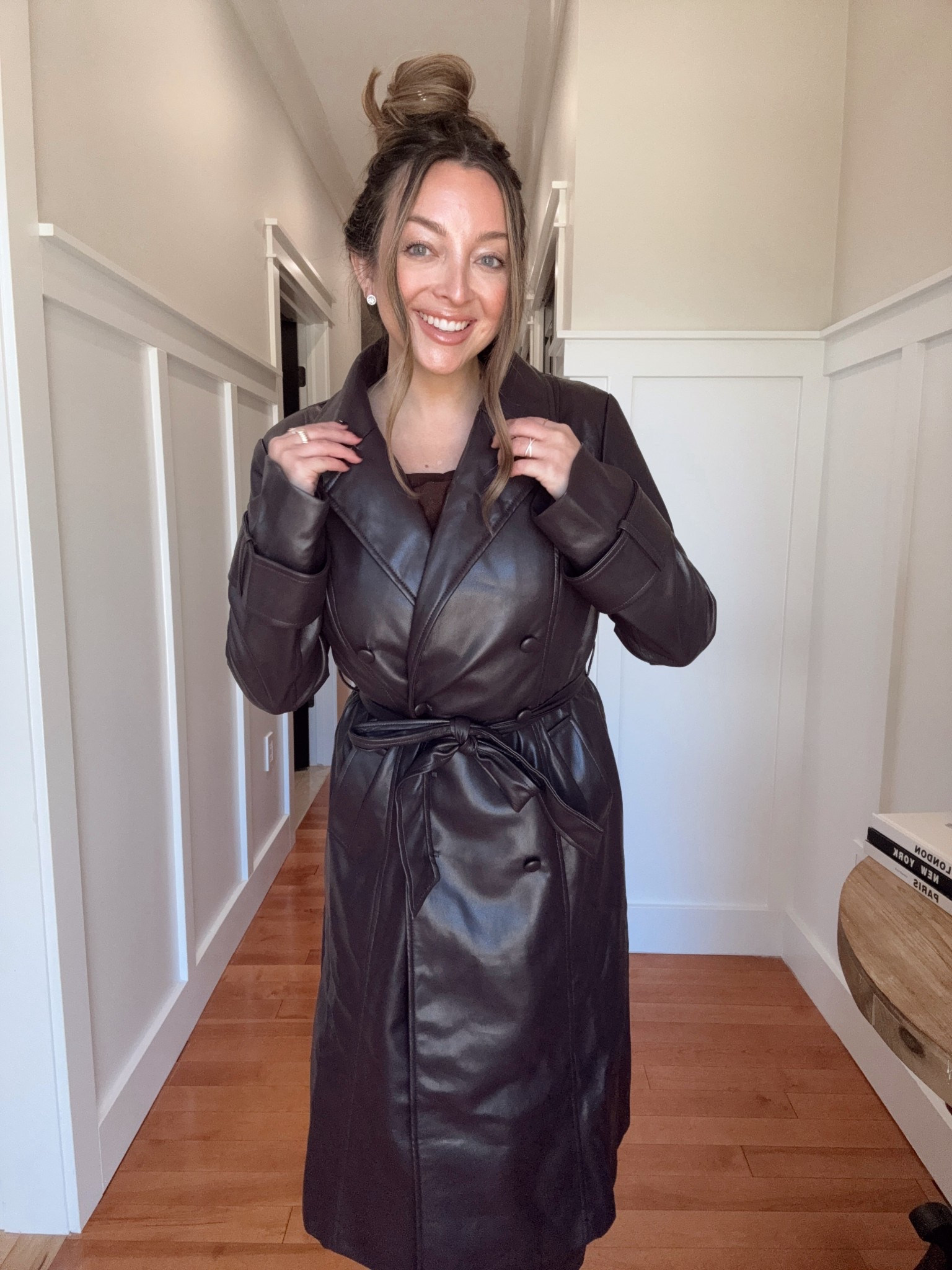 This trench!!! Such a great alternative to a faux fur or teddy 👏🏻

#LTKStyleTip #LTKFindsUnder100 #LTKHoliday