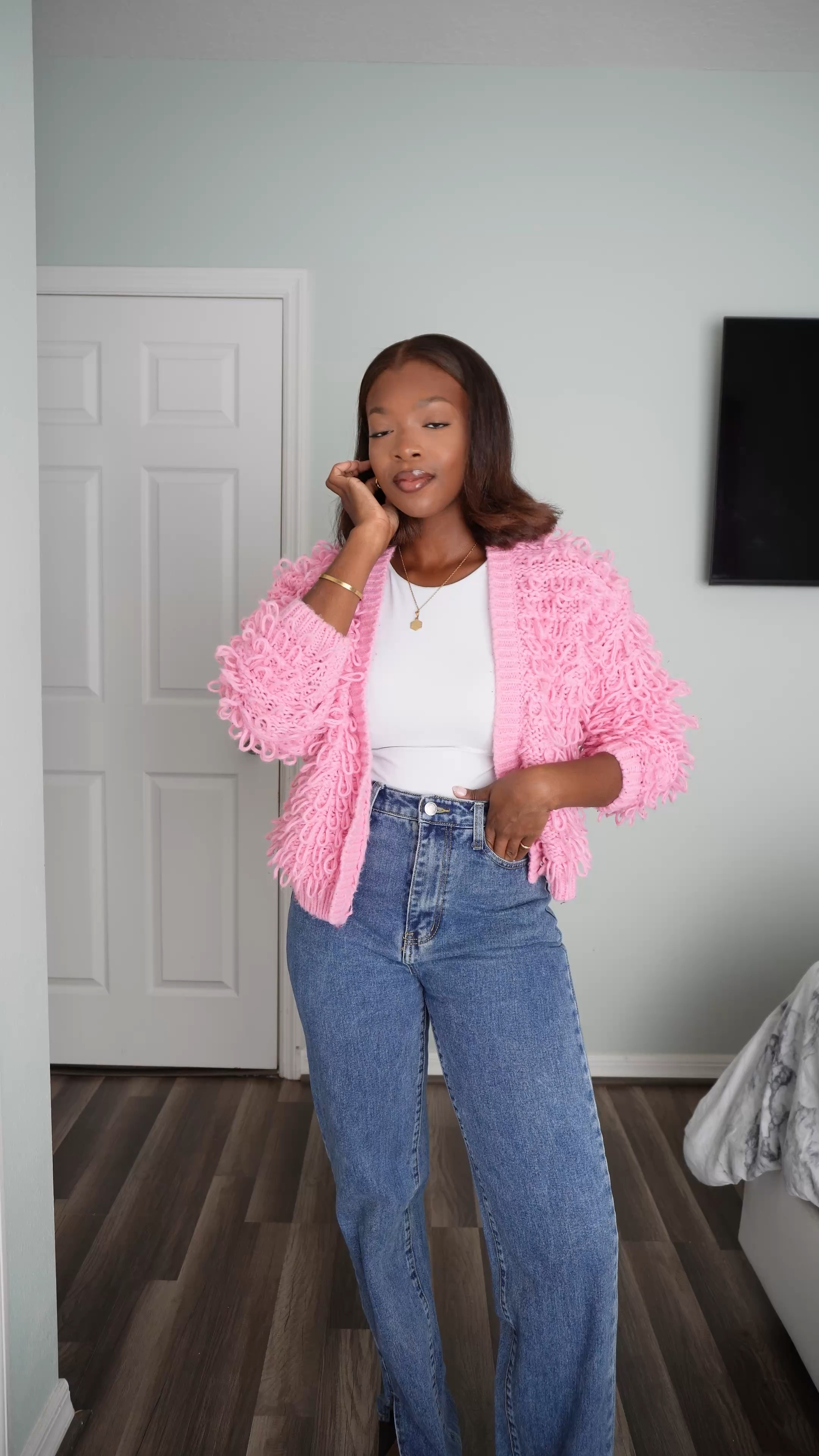 Absolutely in love with this cardigan 🩷

#LTKGiftGuide #LTKHoliday #LTKSeasonal