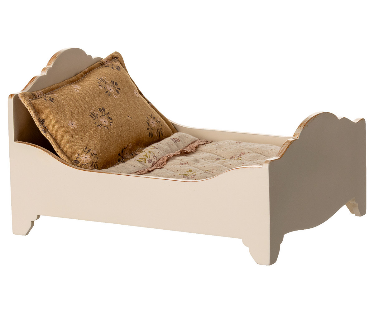 Maileg | Bed, Mouse - Off white - White / One Size | Janie and Jack