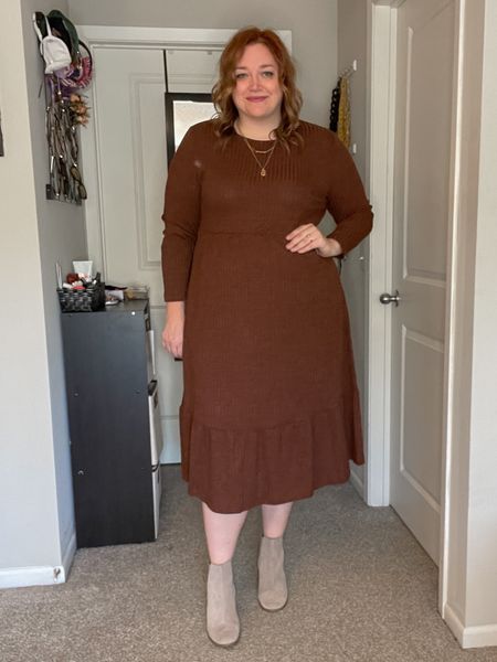 I’m loving the plus size BloomChic fall fashion items. This dress is so soft and flattering.

Code TARAJANE15 for 15% off at BloomChic

TARA10 for 10% off at Miranda Frye

#LTKplussize #LTKHoliday #LTKmidsize