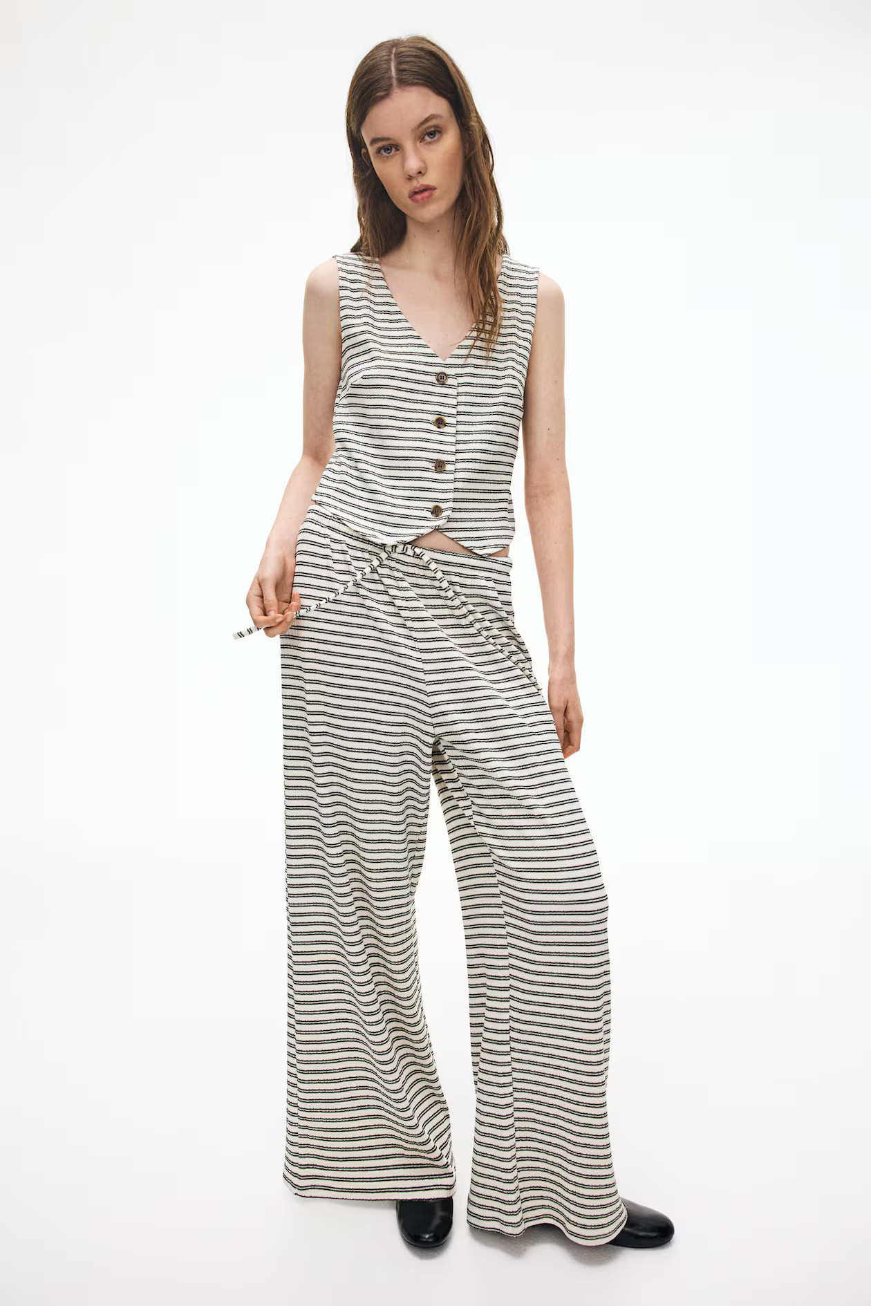 Wide-Leg Drawstring Pants | H&M (US + CA)