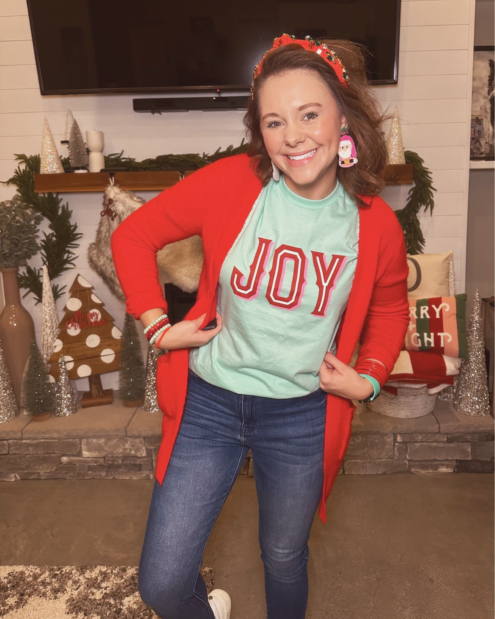 Shirt - Deep South Pout Boutique
Cardigan - oldnavy (years ago) 

#LTKHoliday #LTKStyleTip #LTKSeasonal