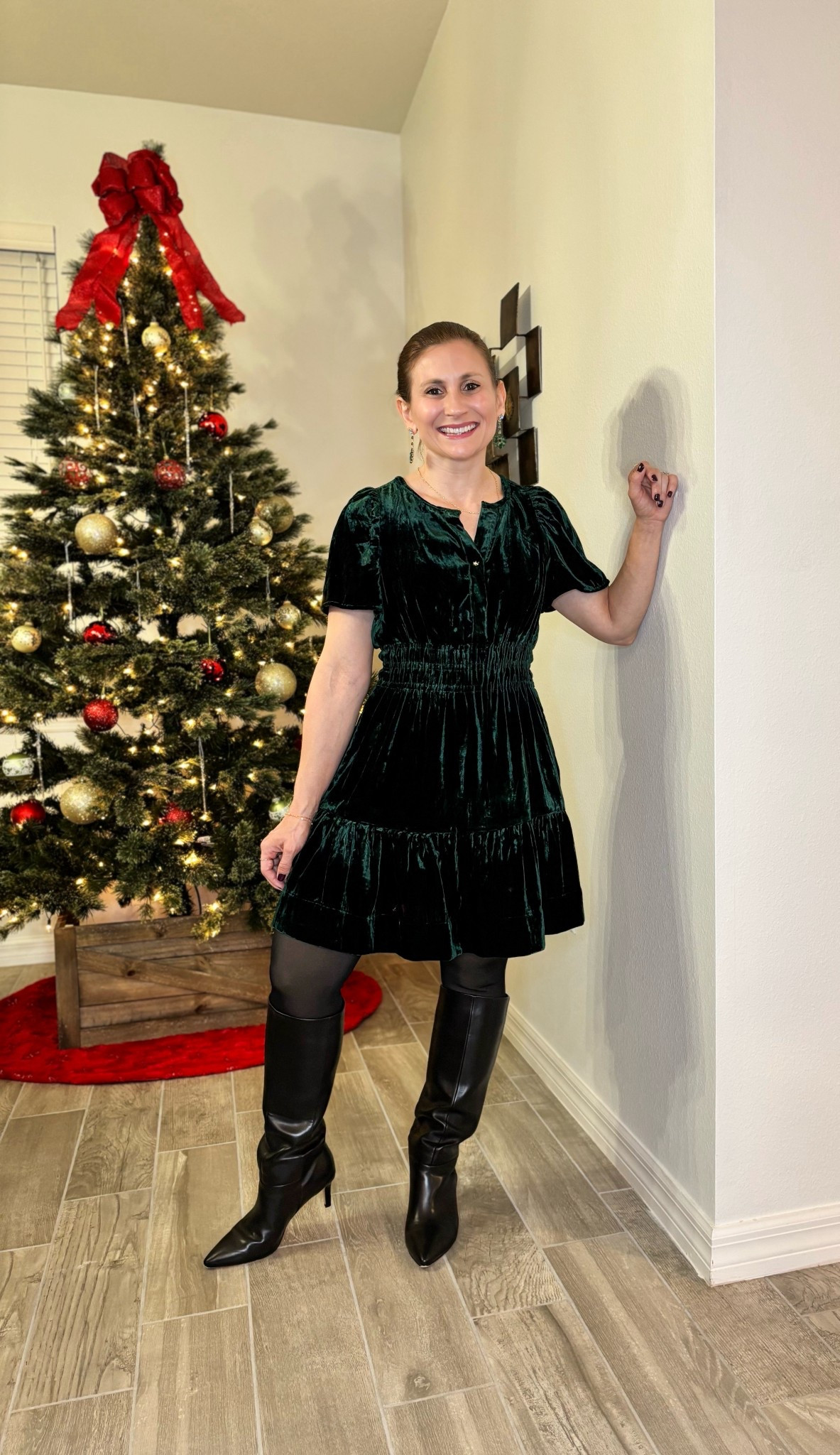 Velvet mini dresses in petite sizing on sale

#LTKootd #LTKHoliday #LTKPetite