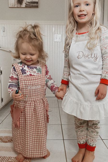 Toddler girl aprons 💗👩🏼‍🍳

#LTKfamily #LTKkids #LTKbaby