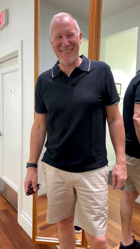 Jeff went to exchange a couple of shirts at Banana Republic for a smaller
Size and found this great top! The fit is true to size. He’s wearing a size medium and it comes in several colors. He’s wearing the black 🖤


#LTKfindsunder100 #LTKmens #LTKtravel