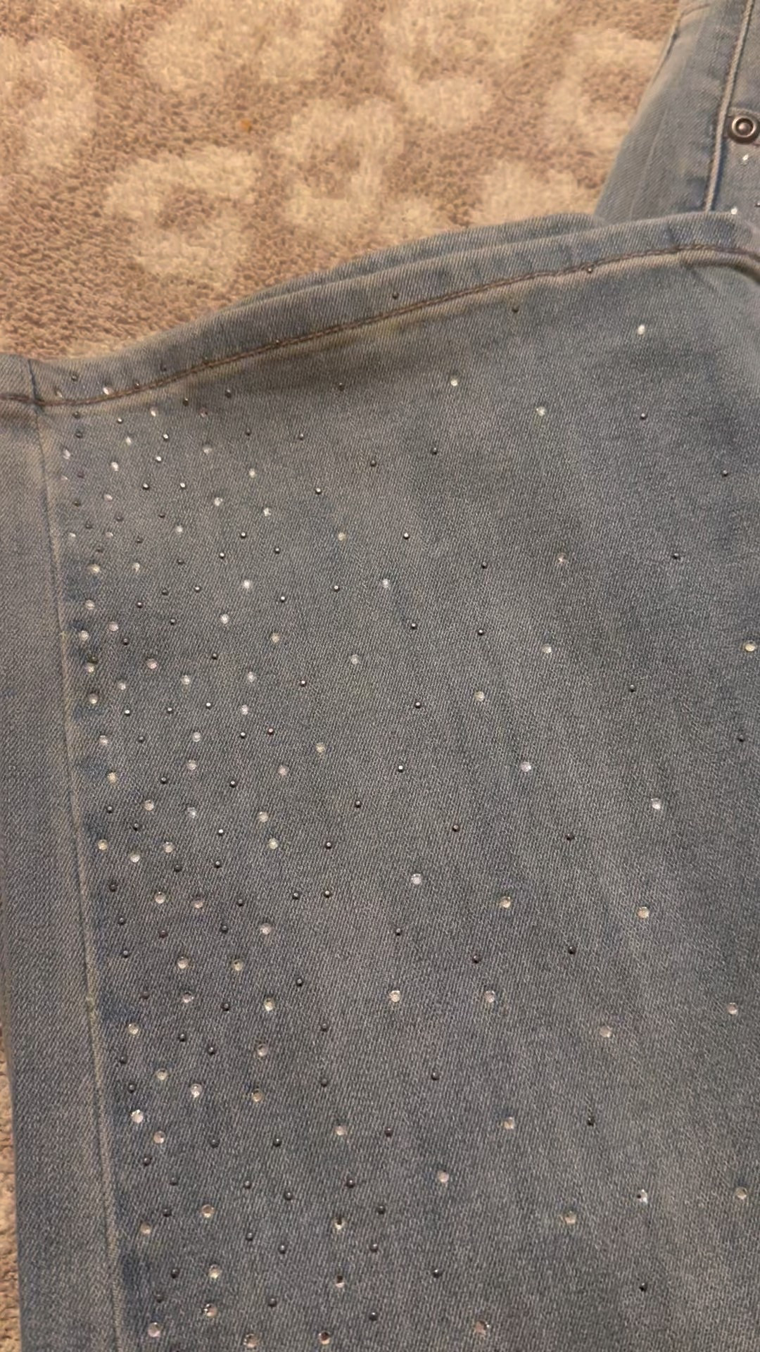 the sparkling jeans you want for under $30! 💎👖in 3 color washes!

#LTKFindsUnder50 #LTKootd #LTKSaleAlert