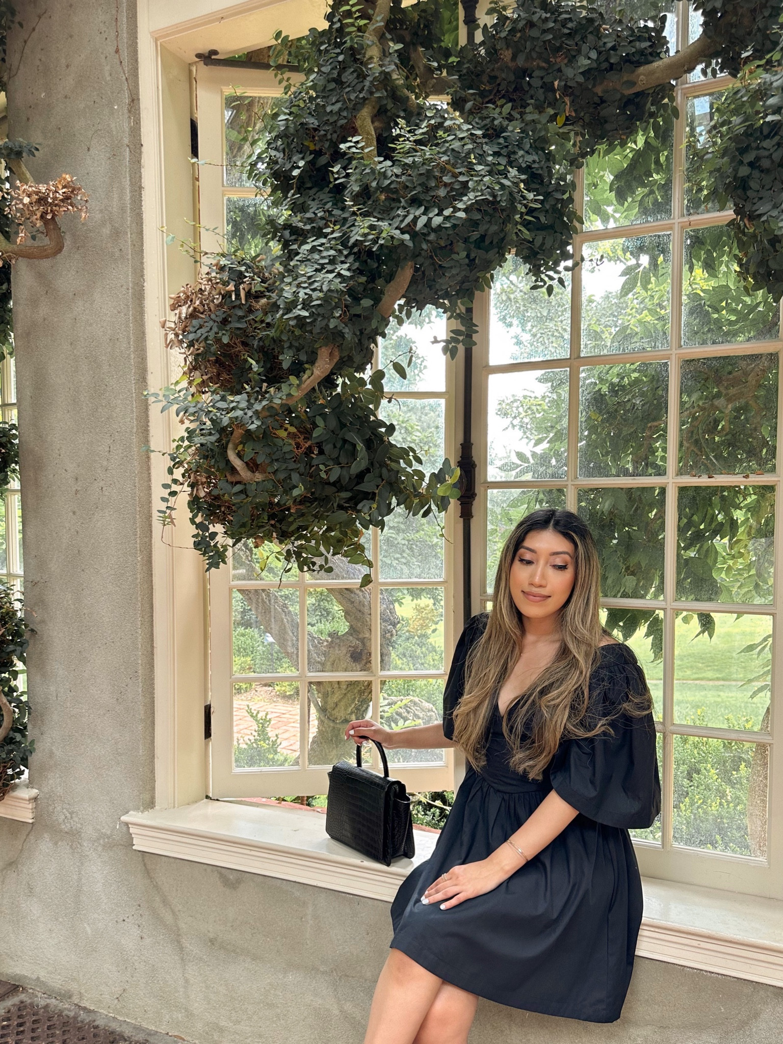 Puffy sleeve dress from Abercombie - this exact dress is no longer on the website but I added some similar options 

#abercrombie

#LTKSeasonal #LTKunder100
