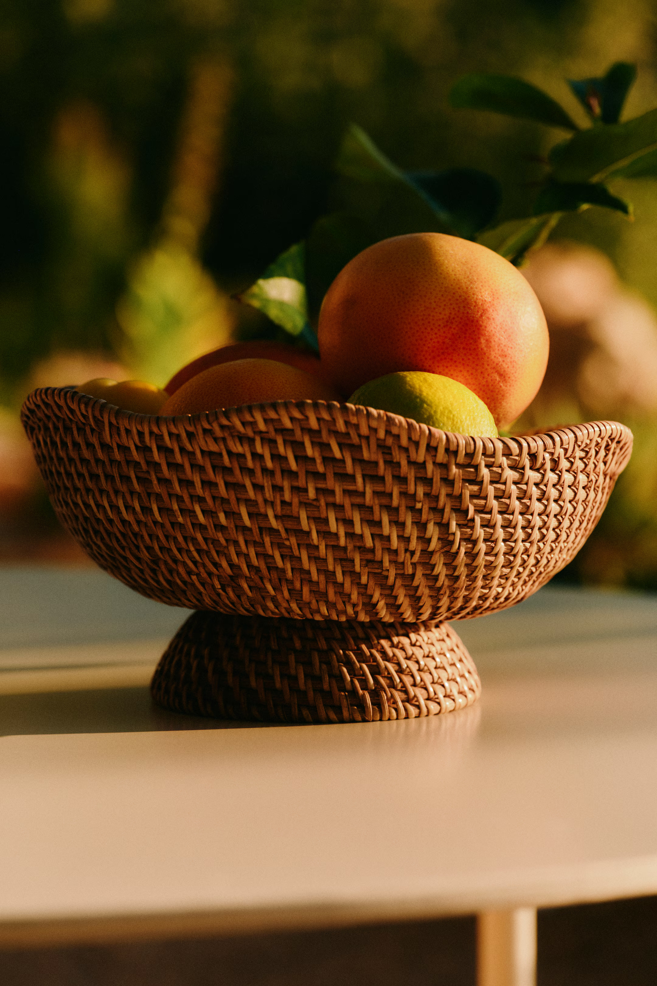 Footed Rattan Bowl | H&M (US + CA)