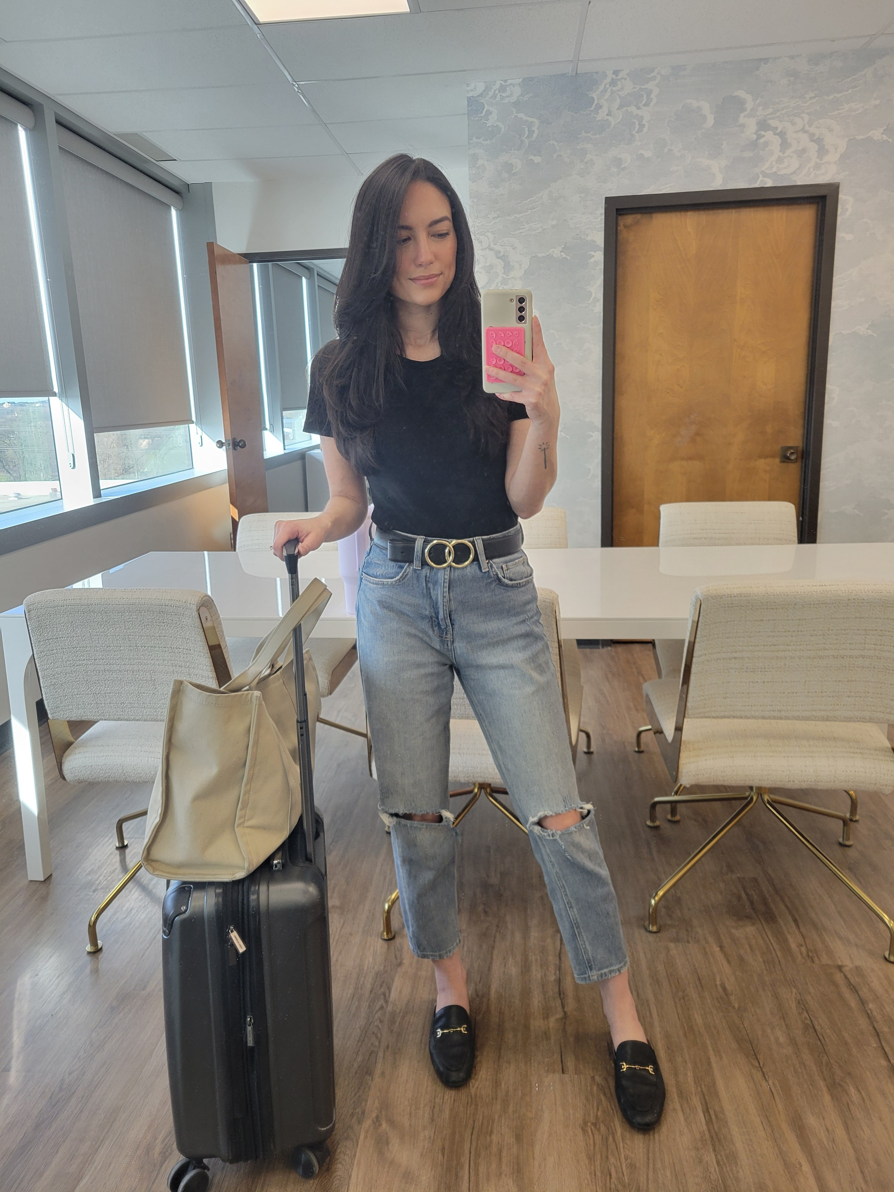 Go to outfit for bridal trials 💕 Basic tops, crewneck tops, gap tops, casual outfit

#LTKSpringSale #LTKFindsUnder50 #LTKWorkwear