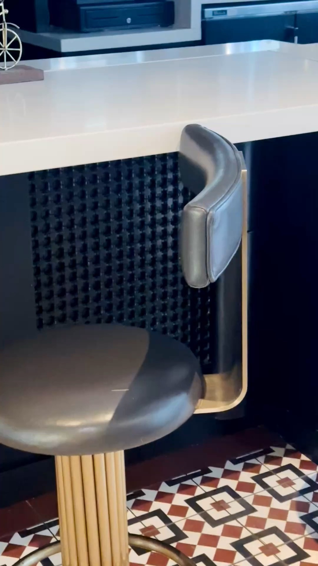 A great barstool can completely change the experience of sitting at the bar.

The right height, a supportive back, and a comfortable seat make it easy to settle in, enjoy a drink, have a conversation, and stay a little longer. I also love when the design feels cool and chic enough to add personality to the entire bar.

Comfortable, stylish, and made for enjoying the moment.

#Barstool #BarStool #BarSeating #CocktailBar #BarDesign #CocktailHour #ChicInteriors #ModernInteriors #InteriorDesign #SeatingDesign

#LTKdayinmylife #LTKHome