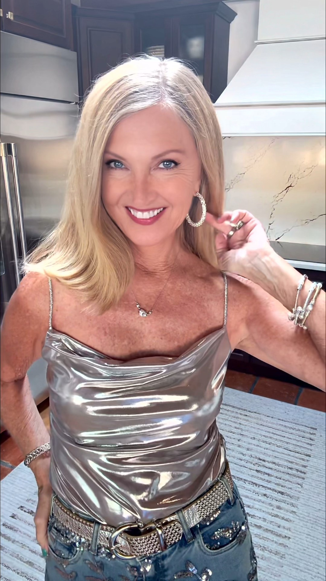 Inez shoes: ANNETTE15
Boston Proper: 
CODE: CHICINSP20
20% off first purchase + Free Shipping

#LTKSaleAlert #LTKGiftGuide #LTKHoliday