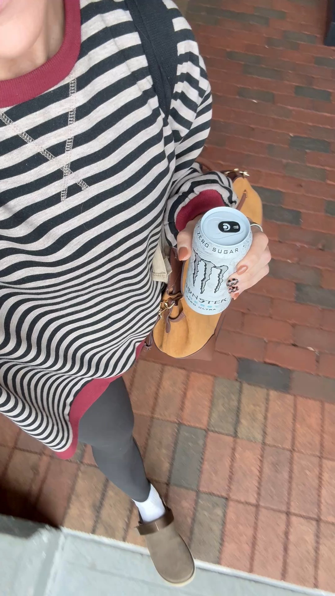 One of my absolute fave Amazon stripes crewnecks 🤌🏼 so cozy & cute! In the M & it’s def oversized! 

#LTKFindsUnder50 #LTKStyleTip 

#LTKSeasonal