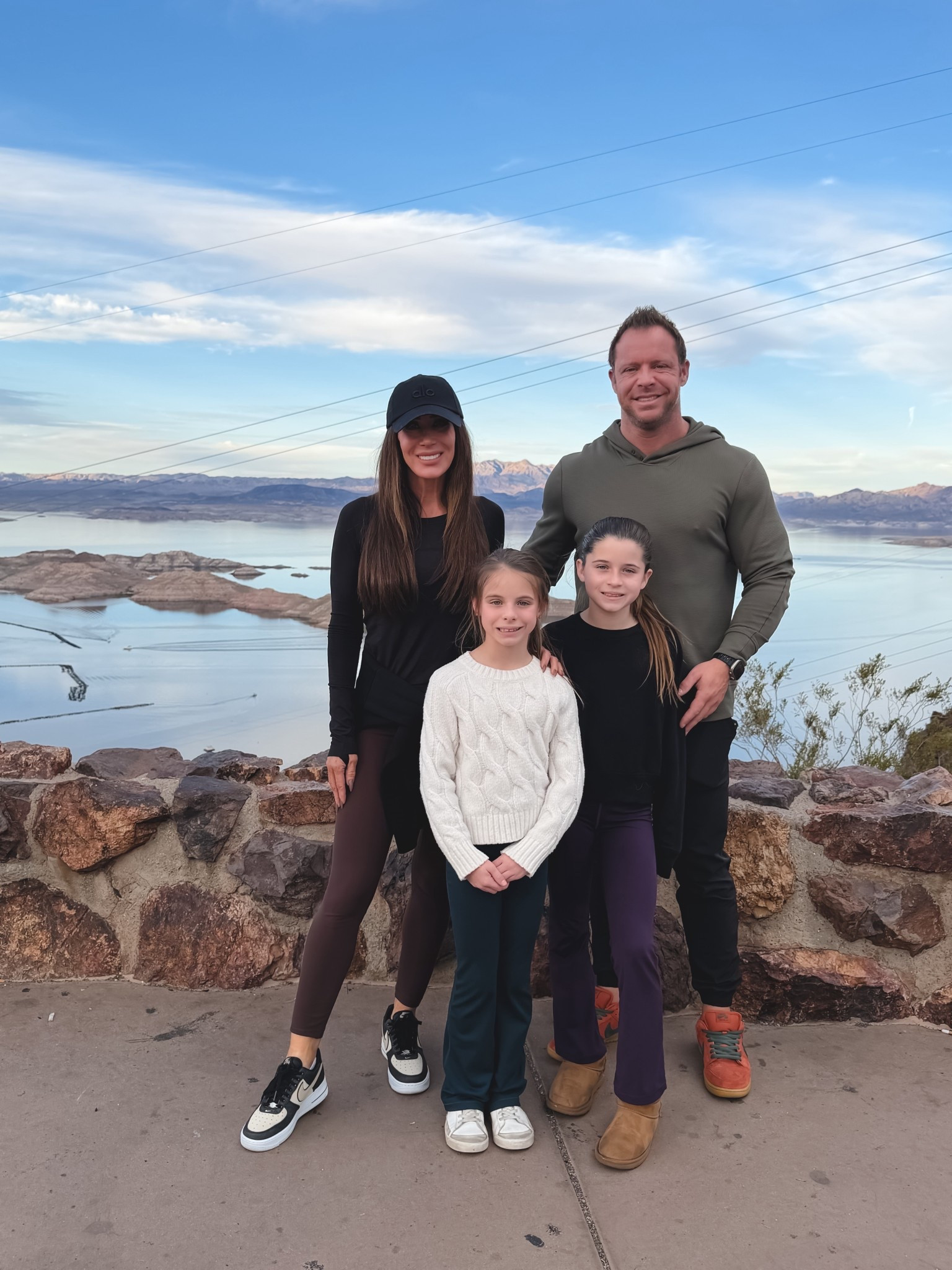Playing tourists … athletic wear for the whole family …
Lululemon, alo, athleta girl 

#LTKActive #LTKdayinmylife #LTKootd