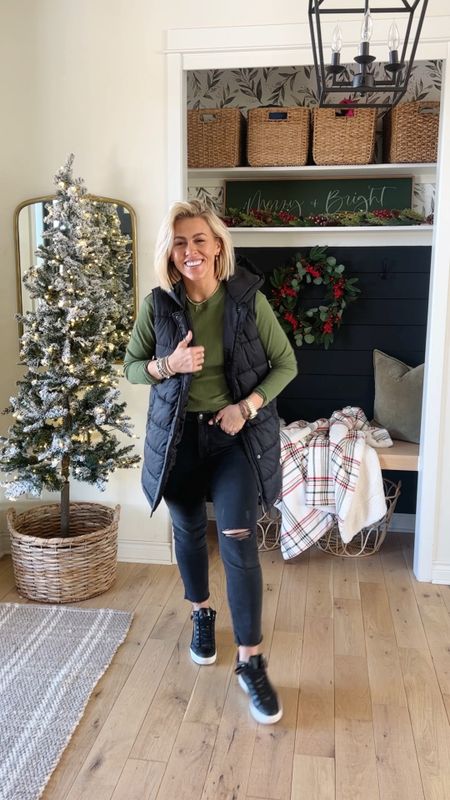 This week’s Walmart finds ♥️✨
Size info: 
Wearing small in the long puffer 
Large on the cropped puffer 
Large on the red and black cardigan 
Dark denim runs small, size up 
Small in the green sweater 
Medium in the plaid flannel 

@walmartfashion #walmartpartner #walmartfashion


#LTKHoliday #LTKSeasonal #LTKunder50