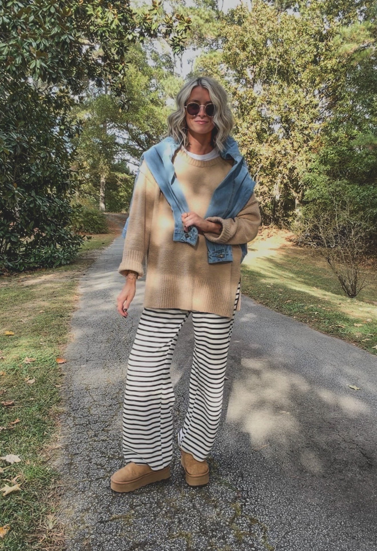 Cozy and casual fall outfit 🍂

I do not have the link to the sweater and the pants but I linked some similar 🫶🏼
READ REVIEWS! 🤎



#LTKShoeCrush #LTKStyleTip #LTKFindsUnder50